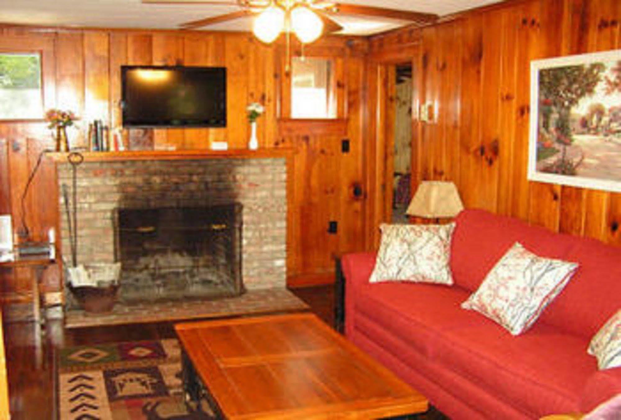 Cabins At Twinbrook Resort Maggie Valley Buitenkant foto